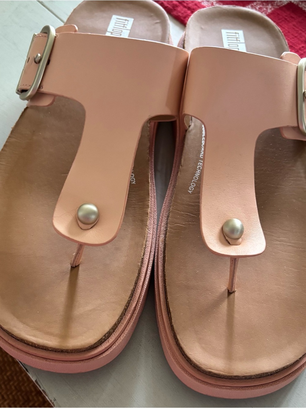 Fitflop Women's Peach Colored  Leather Thong Sandals